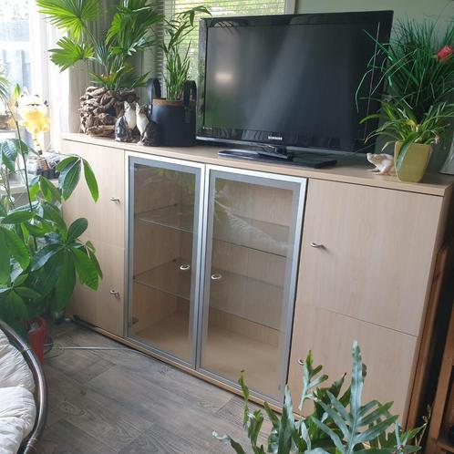Dressoir / vitrinekast met verlichting 180 cm, Huis en Inrichting, Kasten | Dressoirs, Zo goed als nieuw, 150 tot 200 cm, 25 tot 50 cm