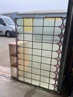 Oude glas in lood raam, Ophalen