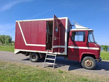 Mercedes L406D Food Truck / Paardenwagen beschikbaar voor biedingen