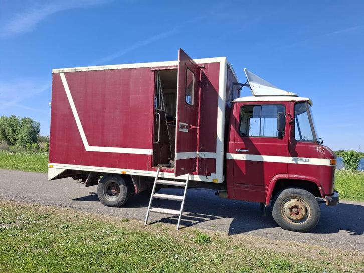 Mercedes L406D Food Truck / Paardenwagen, Zakelijke goederen, Horeca | Overige, Ophalen of Verzenden