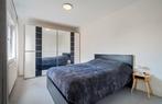 Bed en kast, Ophalen, Gebruikt, Zwart, 140 cm