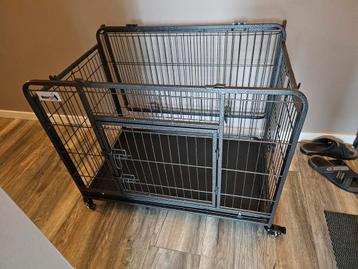 Honden bench nieuw maand oud helaas te groot  beschikbaar voor biedingen
