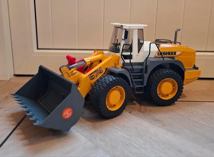 Bruder Liebherr 574 Shovel, Kinderen en Baby's, Speelgoed | Speelgoedvoertuigen, Nieuw, Ophalen of Verzenden