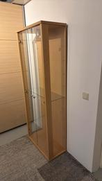 Vitrinekast beuken kleur, 68 breed, 33 diep, 176 cm hoog, Ophalen, Met deur(en), 50 tot 100 cm, Zo goed als nieuw