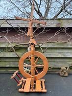 Louët dubbeltraps spinnewiel, Ophalen, Zo goed als nieuw, Spinnewiel