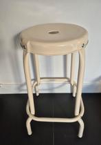 IKEA Raskog Kruk Beige vintage modern model, Huis en Inrichting, Barkrukken, Ophalen, Met voetsteun, 60 tot 90 cm, Zo goed als nieuw