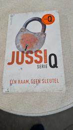 Laatste uitgave van de Q serie, Boeken, Literatuur, Jussi Adler-Olsen, Ophalen of Verzenden, Zo goed als nieuw, Nederland