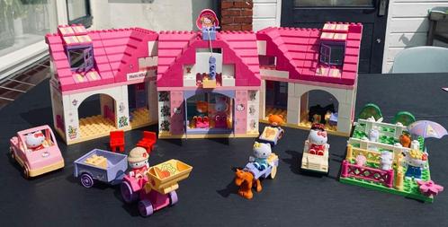 Hello Kitty Farmhouse LEGO Duplo set + extra blokken, Kinderen en Baby's, Speelgoed | Duplo en Lego, Gebruikt, Lego, Complete set