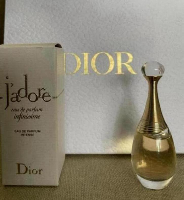 Miniatuur Dior J’adore infinissime edp 5 ml in cadeautas, Verzamelen, Parfumverzamelingen, Nieuw, Miniatuur, Gevuld, Ophalen of Verzenden