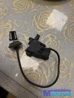 VW POLO 6R Tankklep slot vergrendel motor 6R0810773B, Gebruikt, -, -, Ophalen of Verzenden