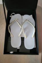 Uzurii slippers als nieuw wit
In doos, Kleding | Dames, Schoenen, Slippers, Uzurii, Wit, Ophalen of Verzenden