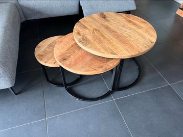Mangohout salontafel  beschikbaar voor biedingen