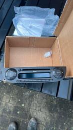 Autoradio Fiat 500, Auto diversen, Autoradio's, Ophalen of Verzenden, Zo goed als nieuw