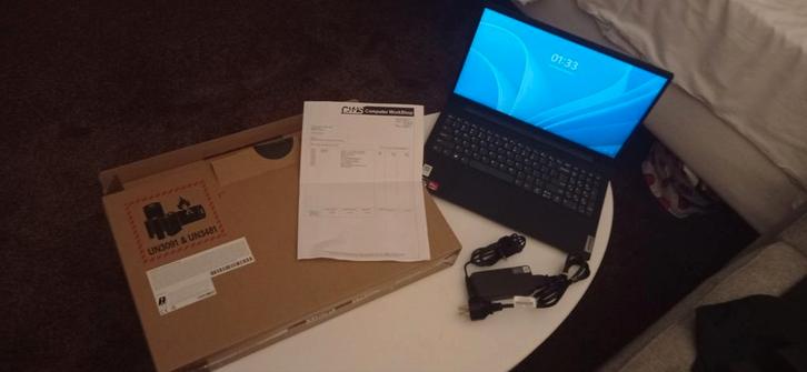 AMD Ryzen 3 Laptop - 16GB RAM, 512GB SSD, 15.6" FHD, Computers en Software, Windows Laptops, Zo goed als nieuw, 15 inch, SSD, 2 tot 3 Ghz