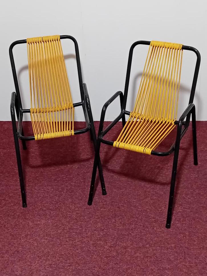 Kinderstoeltjes van Spimeta harkema, Huis en Inrichting, Stoelen, Gebruikt, Twee, Metaal, Zwart, Ophalen