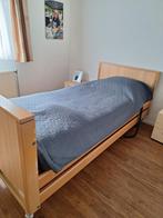 Zorgbed 90x200, verstelbaar, incl. matras, Verstelbaar, 90 cm, Eenpersoons, Beige