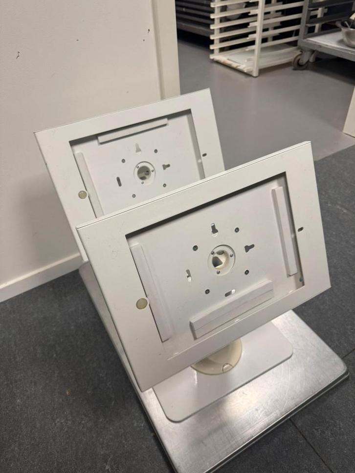 2x Kassa wand/tafel Tablethouder, Computers en Software, Tablet-hoezen, Zo goed als nieuw, Overige typen, 10 inch, Ophalen