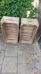 Oude fruitkisten (N.B.W. 1960 & R.B.T. Breda 1973), Ophalen, Gebruikt