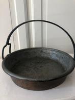 Oude metalen kookpot met handvat, Ophalen of Verzenden