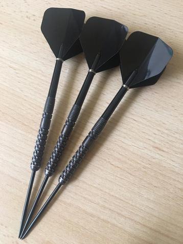 Target Luke Littler Gen 1 pixel darts 22 gram beschikbaar voor biedingen