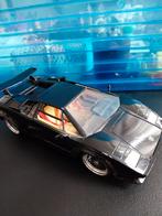 Bburago Lamborghini Countach Custom Edition, Hobby en Vrije tijd, Modelauto's | 1:18, Ophalen of Verzenden, Gebruikt, Auto, Overige merken