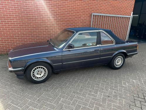 BMW 3-Serie (e-30) 320 1985 Blauw cabriolet baur, Auto's, BMW, Particulier, 3-Serie, Benzine, Cabriolet, Handgeschakeld, Geïmporteerd