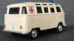 Volkswagen VW Transporter T1 Ambulance 1:43 Maisto Pol, Hobby en Vrije tijd, Modelauto's | 1:43, Ophalen of Verzenden, Zo goed als nieuw