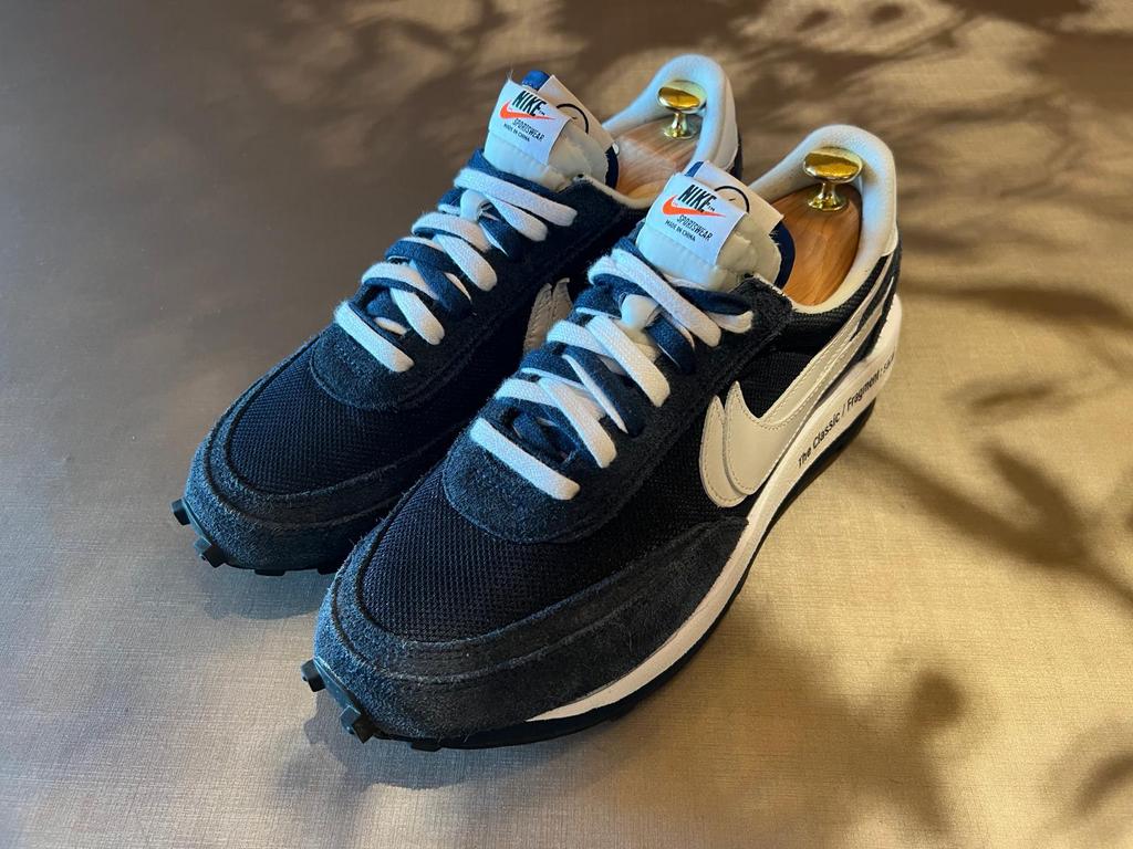 Nike LD Waffle Sacai Blue Void Maat 43 - ZO GOED ALS NIEUW, Ophalen of Verzenden, Zo goed als nieuw, Jongen of Meisje, Schoenen