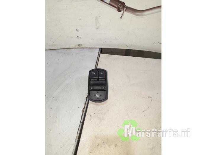 Combischakelaar ramen van een Opel Corsa, Auto-onderdelen, Dashboard en Schakelaars, Opel, Gebruikt, 3 maanden garantie, Ophalen of Verzenden