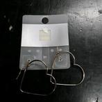 Hartjes oorbellen hema, Ophalen of Verzenden, Zo goed als nieuw, Overige materialen