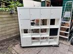 Ikea cabinet with drawers, Dieren en Toebehoren, Vogels | Hokken en Kooien, Ophalen of Verzenden, Gebruikt, Overige materialen