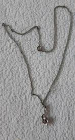 Zilverkleurige ketting met rozenhanger, Ophalen of Verzenden, Zilver, Overige materialen, Met hanger