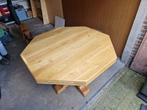 Houten, 8-hoekige tafel, Ophalen, Rond, Zo goed als nieuw, Vier personen