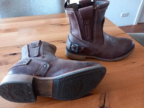 Caterpillar laarzen schoenen z.g.a.n mt 40, Kinderen en Baby's, Kinderkleding | Schoenen en Sokken, Zo goed als nieuw, Laarzen