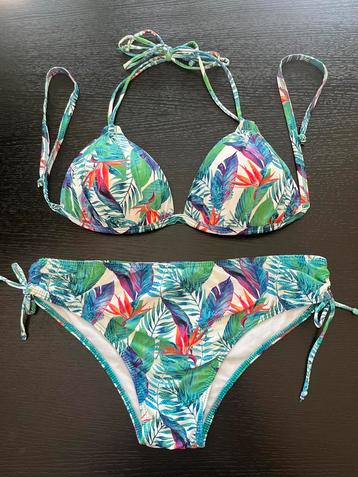 Tropische bikini mt 38/40 beschikbaar voor biedingen