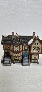 Department 56 Howard street houses kerstdorp kersthuisjes, Ophalen of Verzenden, Zo goed als nieuw