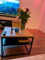 Massief Houten Salon Tafel met Stalen Onderstel, Huis en Inrichting, Tafels | Salontafels, Ophalen, Vierkant, 50 tot 100 cm, Zo goed als nieuw