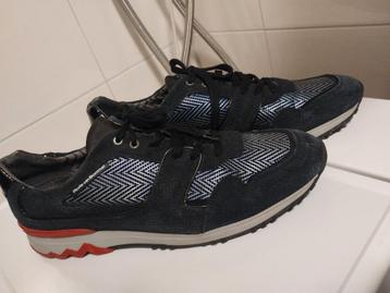 Floris van Bommel sneakers model nummer 16220 maat 46 beschikbaar voor biedingen