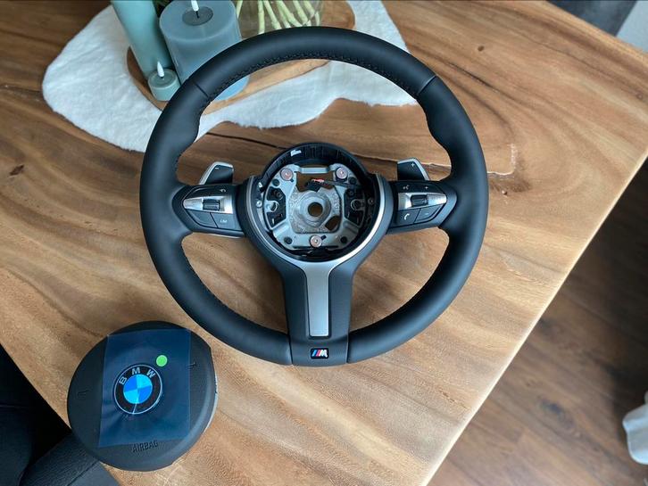 NIEUW en origineel M sport stuurwiel. F20 F30 F15 met airbag, Auto-onderdelen, Besturing, BMW, Nieuw, Ophalen of Verzenden