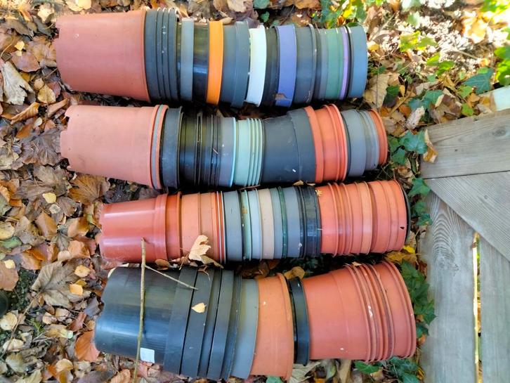 Partij Bloempotten - Diverse Maten en Kleuren, Tuin en Terras, Bloempotten, Gebruikt, Kunststof, Binnen, Balkon, Tuin, Minder dan 40 cm