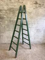 Vintage oude groene houten trap / ladder ter decoratie!, Doe-het-zelf en Verbouw, Ladders en Trappen, Ophalen, Gebruikt, Trap