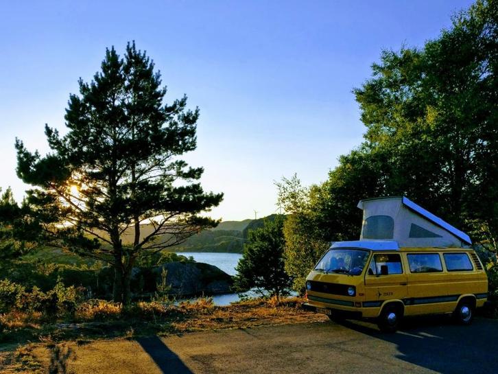 Vintage en Moderne Volkswagen camper(s) huren! T2 T3 T4 T5, Caravans en Kamperen, Verhuur