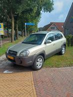 Hyundai Tucson 2.0 I 2WD 2007 Grijs, 74 €/maand, 4 cilinders, Origineel Nederlands, Bedrijf