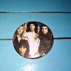 Diverse buttons Queen, Elvis, Mick Jagger, Grease, Verzamelen, Ophalen, Gebruikt, Overige typen