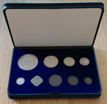 Set Wilhelmina munten 1929–1930 in cassette beschikbaar voor biedingen