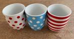 servies: 3 kleine kopjes Siaki, Huis en Inrichting, Keuken | Servies, Ophalen of Verzenden, Zo goed als nieuw, Overige stijlen