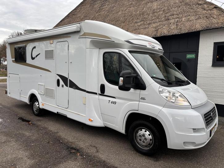 Hymer Carado T449 Zeer nette half integraal - 2014 Queensbed, Caravans en Kamperen, Campers, Bedrijf, tot en met 2, Half-integraal