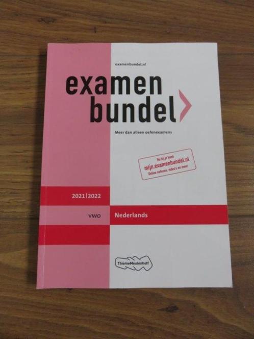 Nederlands examenbundel 2021/ 2022 - VWO, Boeken, Schoolboeken, Zo goed als nieuw, Nederlands, VWO, Ophalen of Verzenden