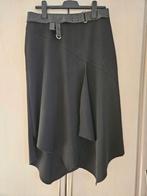 Mooie zwarte rok van Alma Mater met ceintuur maat 40, Kleding | Dames, Ophalen of Verzenden, Zo goed als nieuw, Maat 38/40 (M)