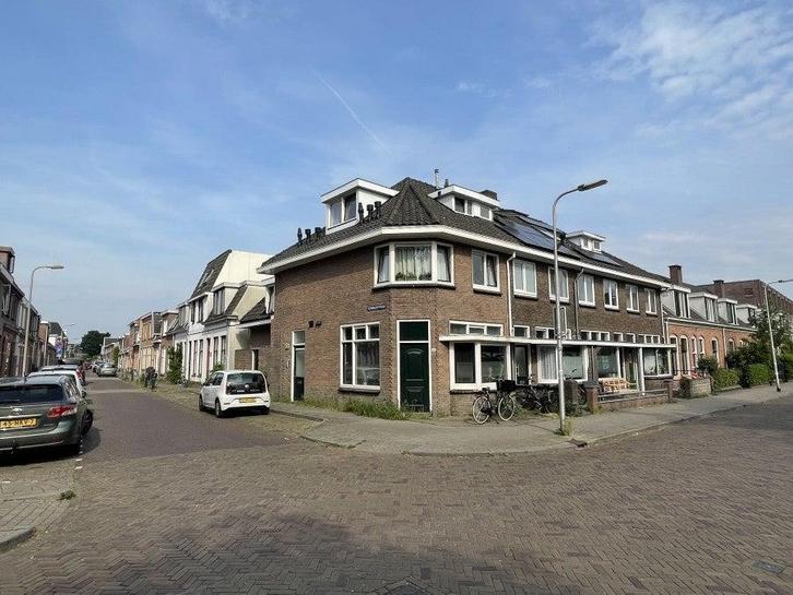 NIEUW! Woonruimte te huur Diepenveenseweg, Deventer, Huizen en Kamers, Huizen te huur